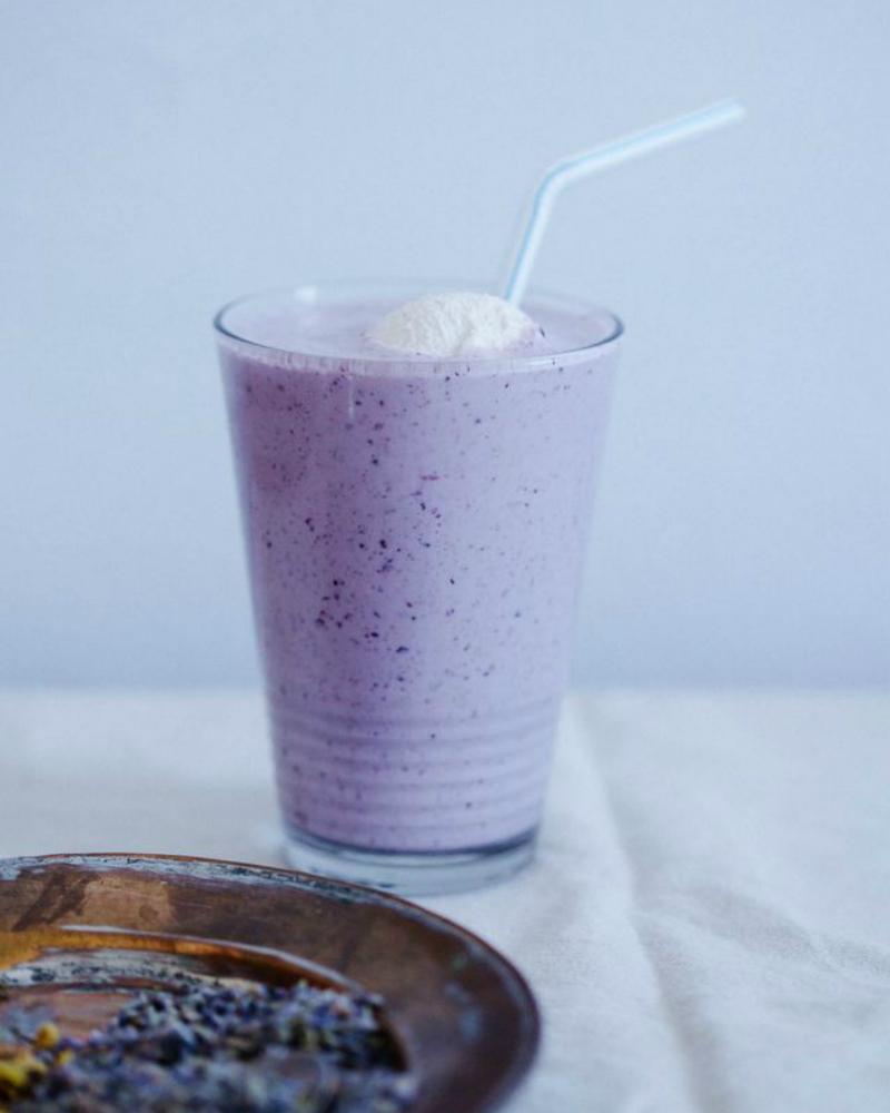 Lavendelmilkshake Mooiwatbloemendoen.nl Lavendelmilkshake Mooiwatbloemendoen.nl