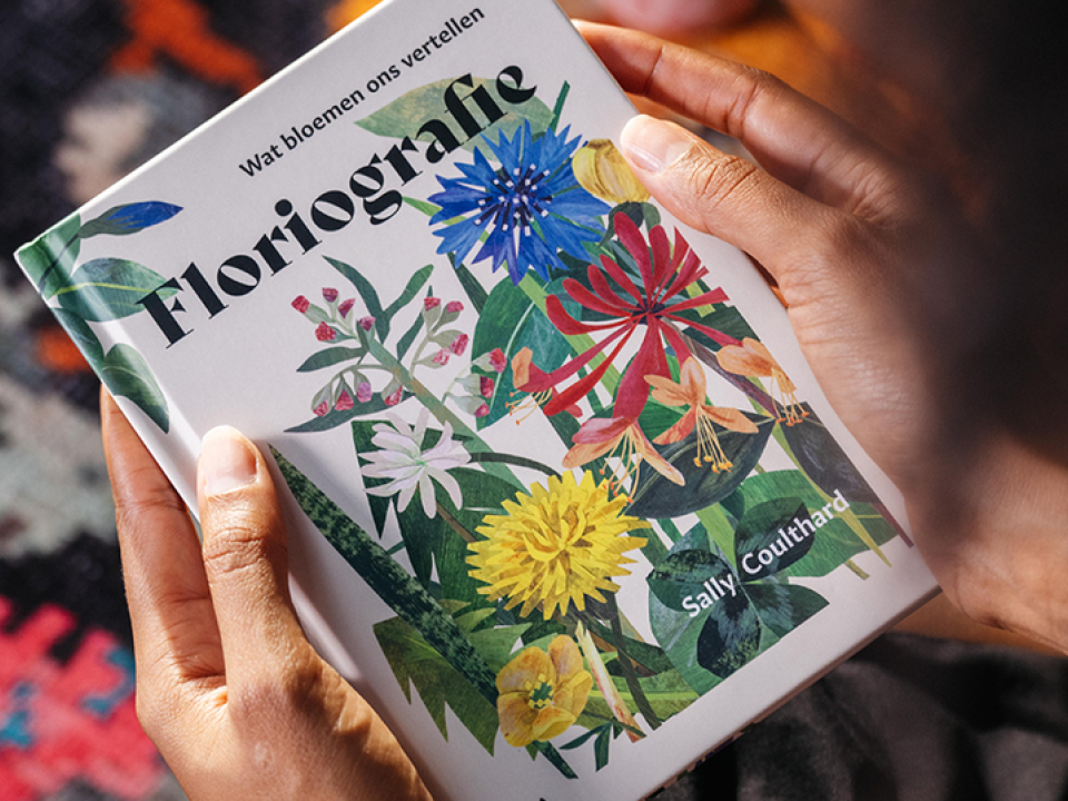 Floriografie boek cover | mooiwatbloemendoen.nl