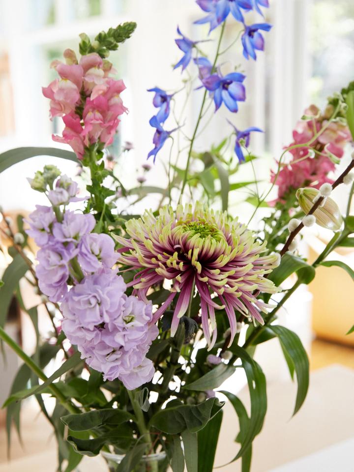 Verzadigen cilinder Beperking Koop een boeket en krijg een vaas | Mooi wat bloemen doen