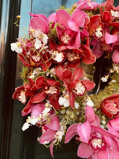 DIY: kerstkrans met bloemen à la Jetteke van Lexmond | Mooiwatbloemendoen.nl